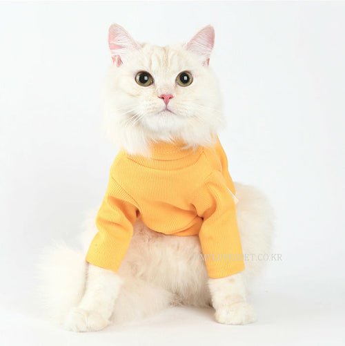 Label Turtleneck Yellow - Cargo's Cargo